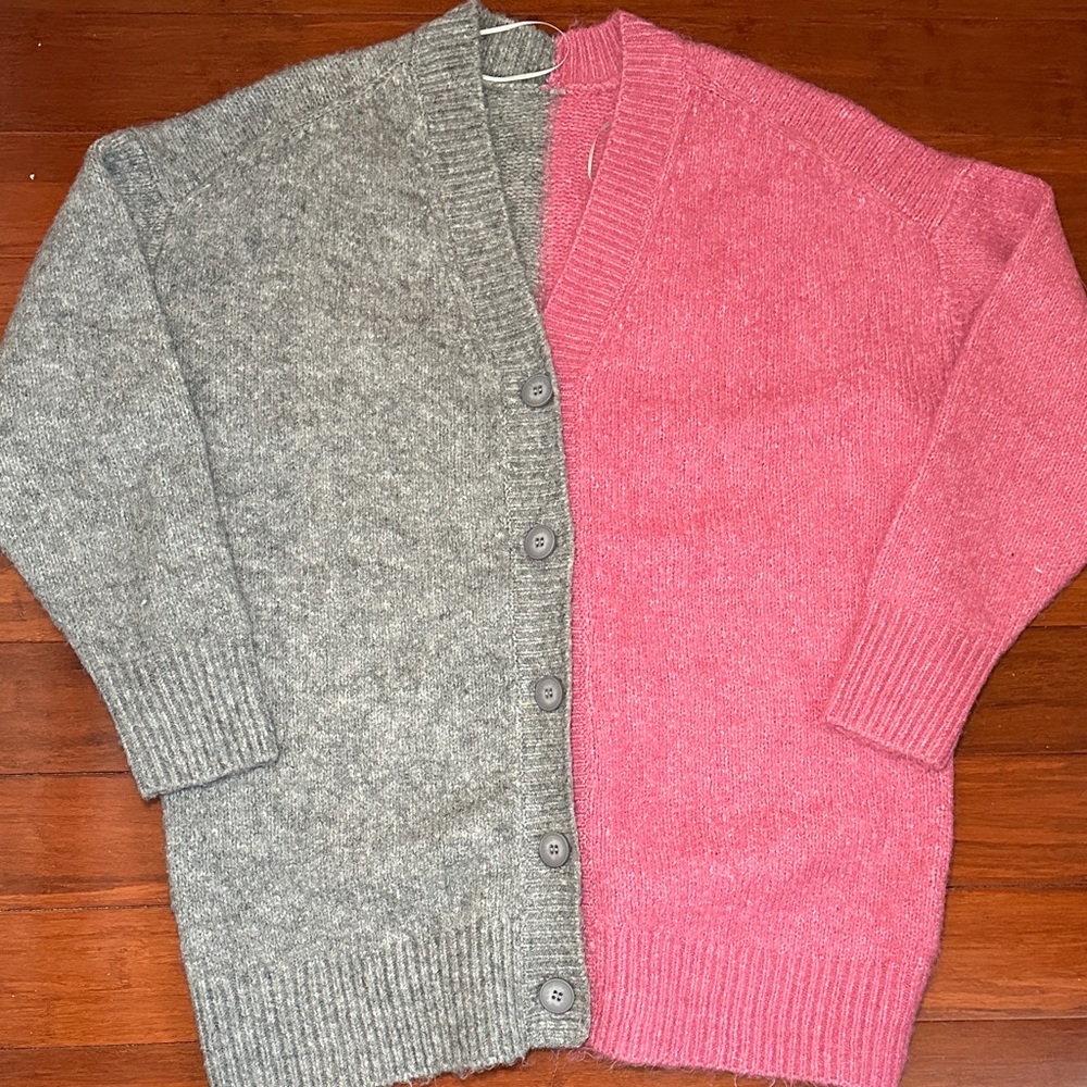 Zara Two-Tone Gray and Pink Cardigan